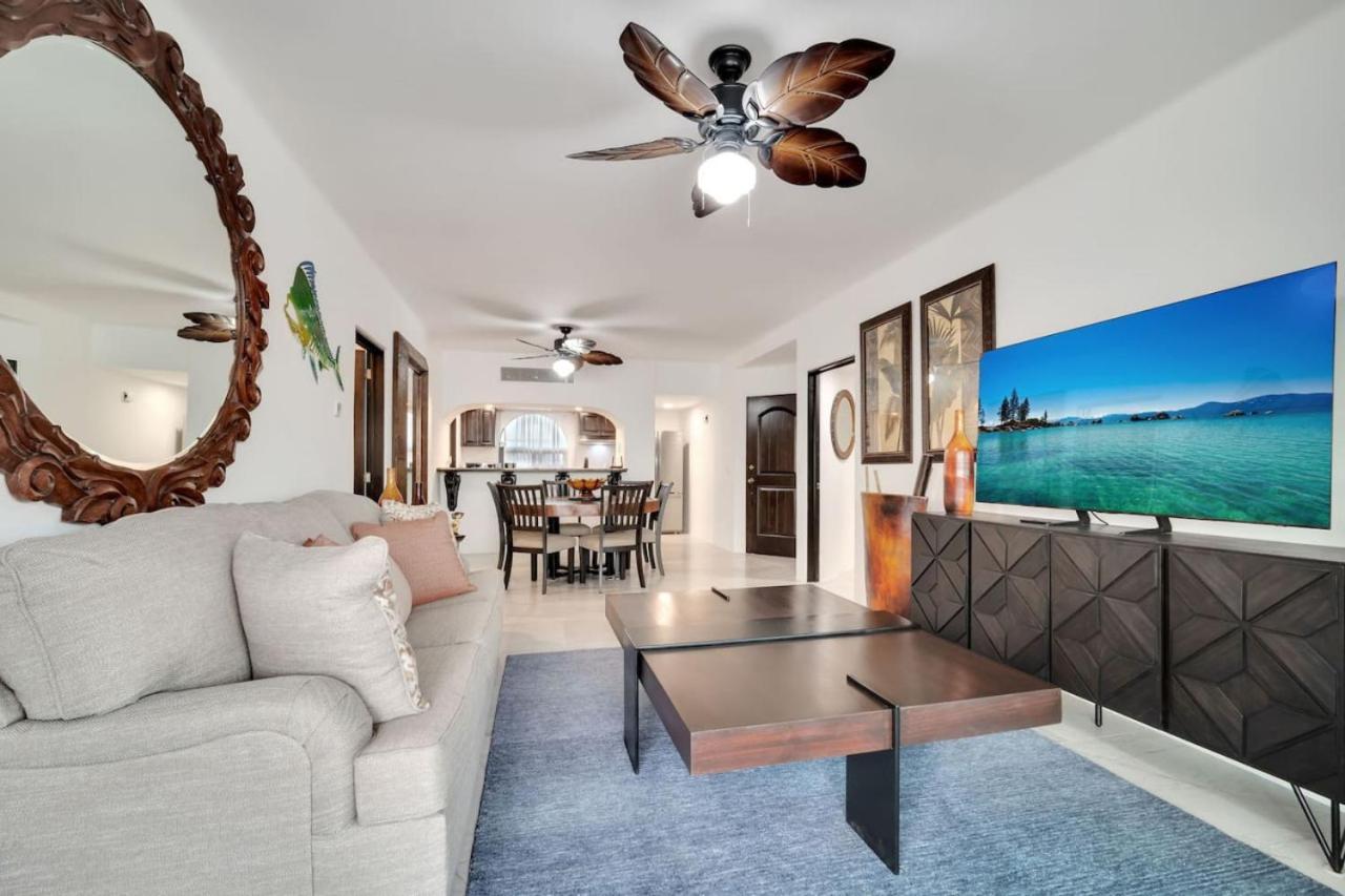Completely Remodeled 2Bd-2Ba Plaza Bonita Villa Cabo San Lucas Bagian luar foto