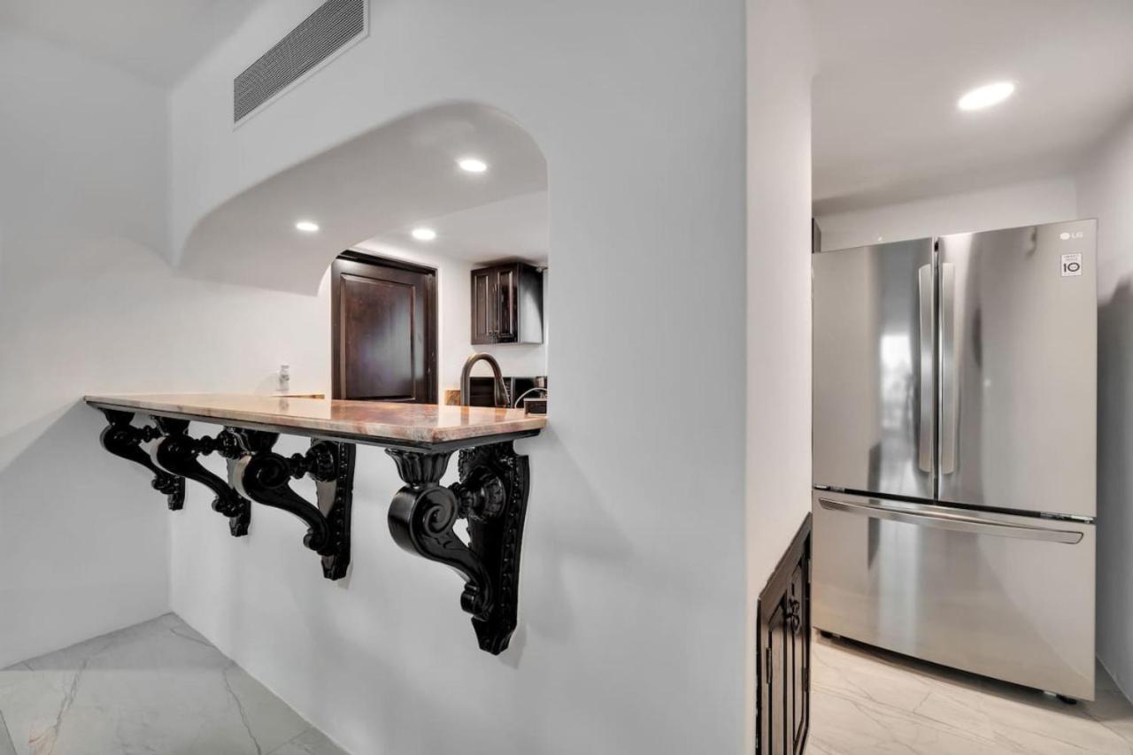 Completely Remodeled 2Bd-2Ba Plaza Bonita Villa Cabo San Lucas Bagian luar foto